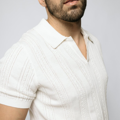 REMERA ABERCROMBIE JOHNNY COLLAR MARFIL