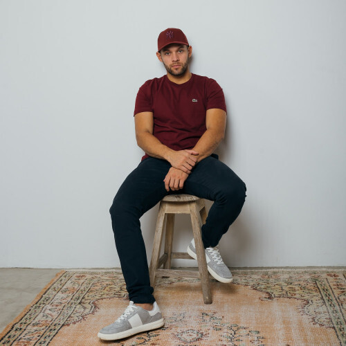 REMERA CUELLO REDONDO LACOSTE BORDO