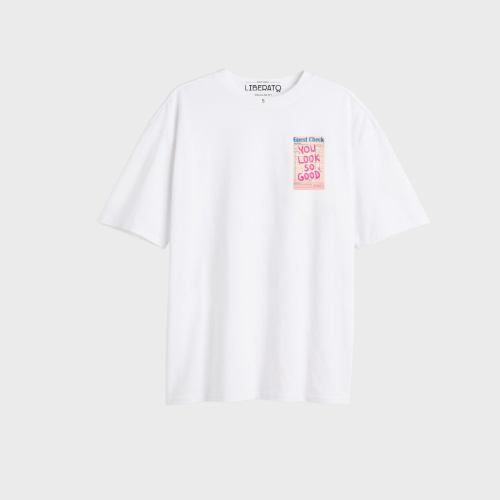 REMERA LIBERATO BASICS OVERSIZE PREMIUM 250 GSM MARFIL CHECK