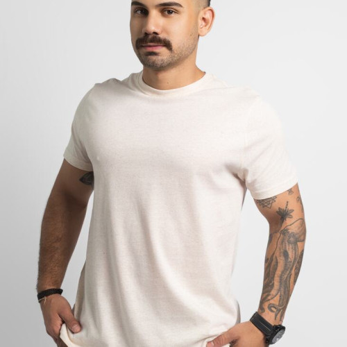 REMERA LIBERATO BASICS REGULAR FIT MARFIL