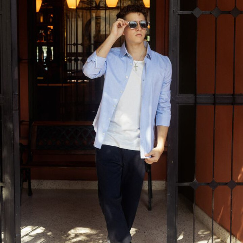 CAMISA LIBERATO BASICS MANGAS LARGAS CELESTE