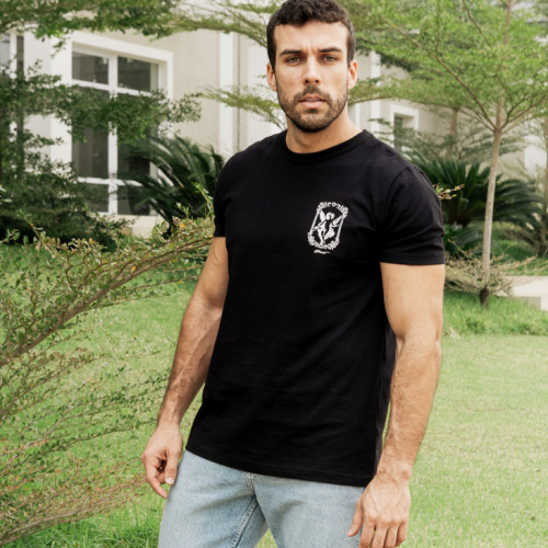 REMERA LIBERATO BASICS REGULAR FIT NEGRA NEON DREAMER