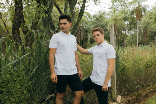 REMERA TOMMY HILFIGER AZUL MARINO